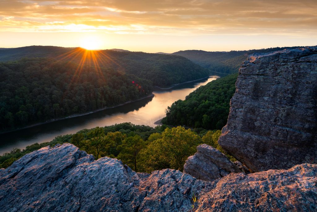 “Over the Hills and Through the Hollers”: Faculty Research Aids Appalachian Recovery Programs 