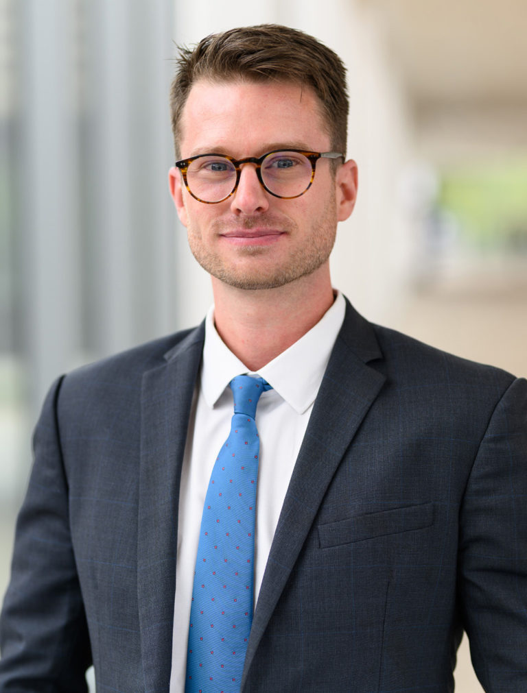 Headshot of Anthony Traver