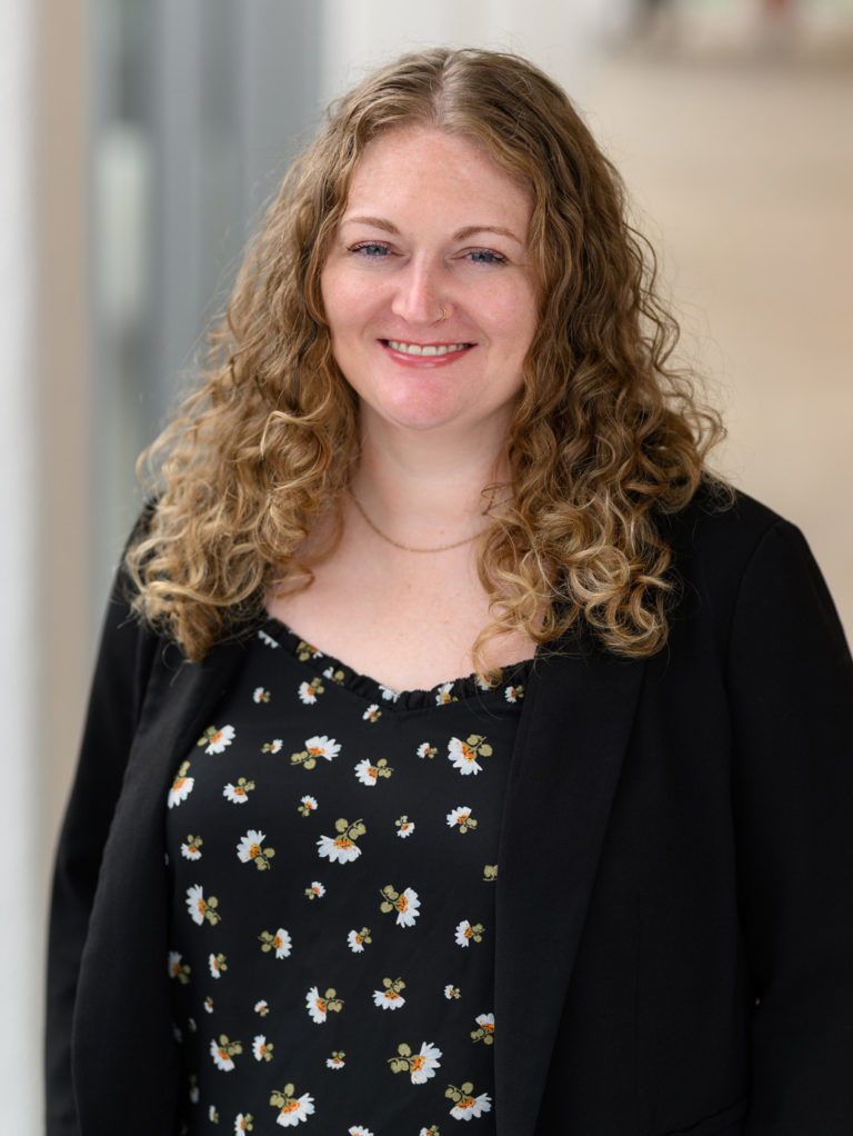 Headshot of Nicole McKenna