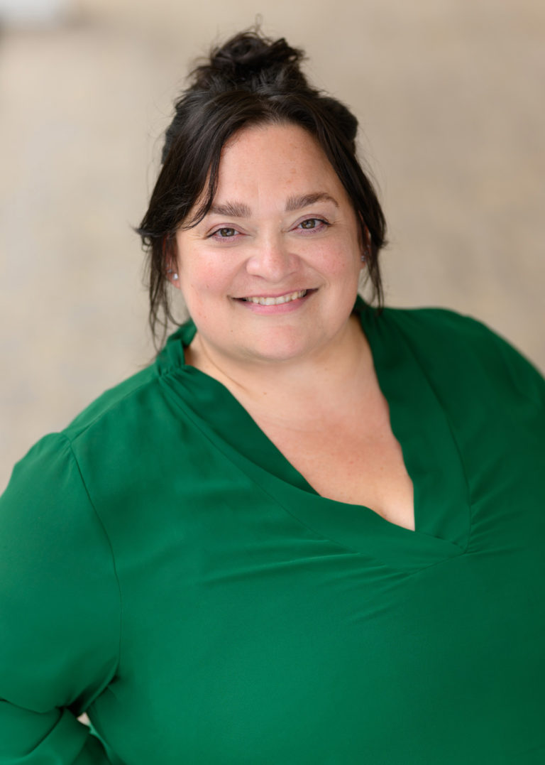 Headshot of Stephanie Quiring