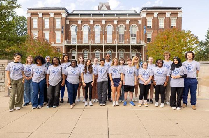 Image of Step-Up volunteers in front of UK Building