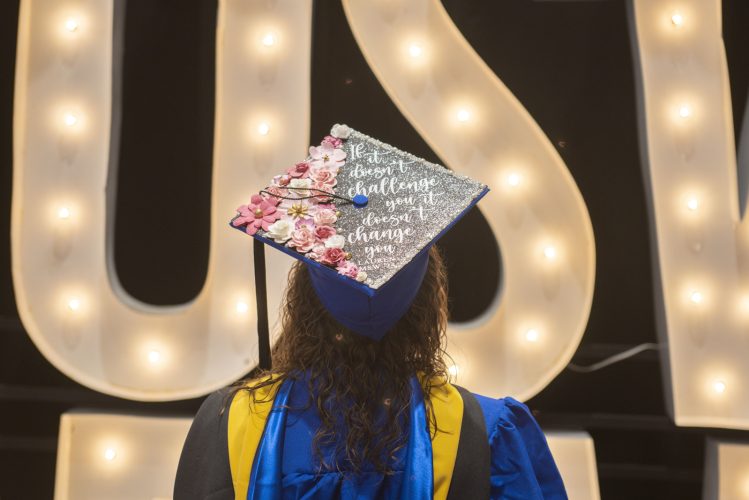2024MayGraduation040