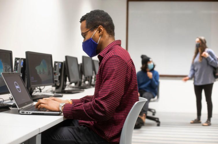 Flex space in the basement of William T. Young library to provide students a space to join their online classes. Photo by Pete Comparoni | UKphoto