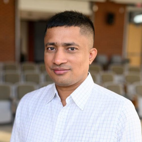 Hossain-Headshot-Aug23